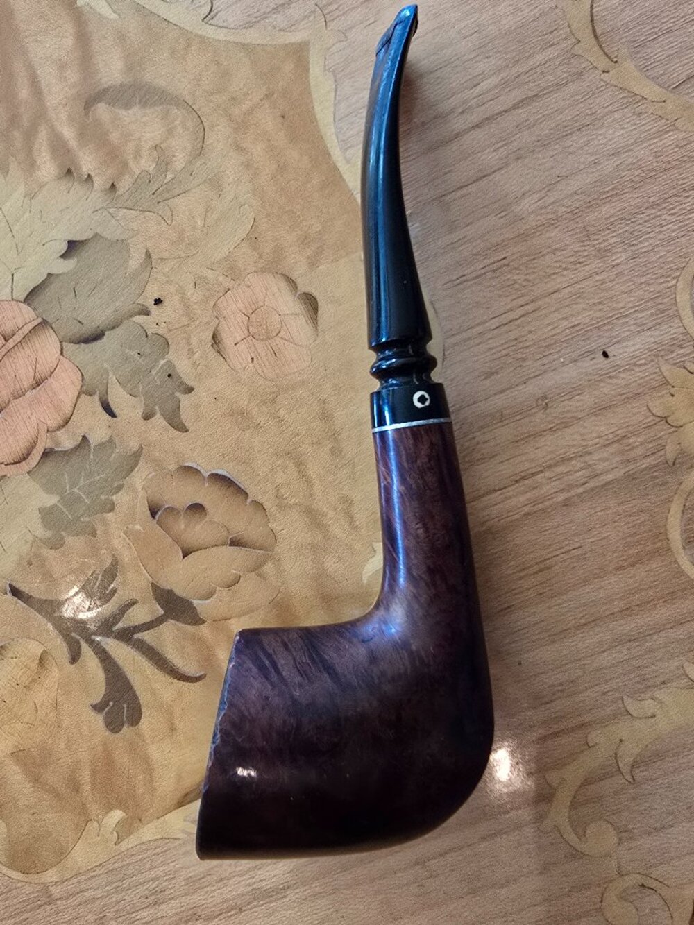 Orlik - Vintage Briar Pipe, Bent Billiard, “O” Stem Logo, Collectible